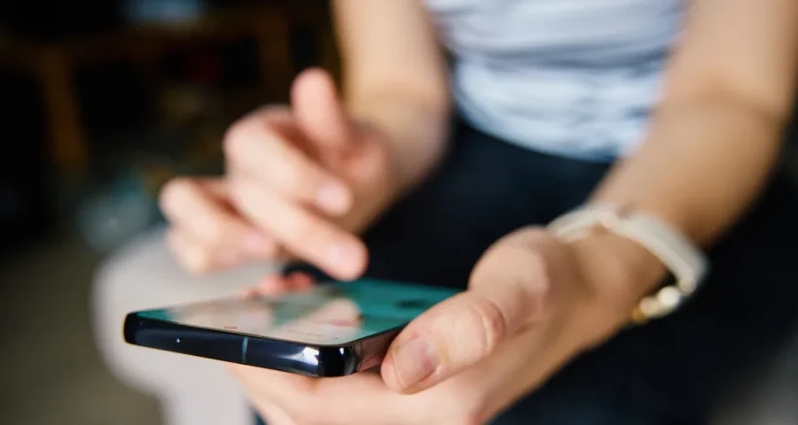 How to Create Social Media Content That People Actually Save and Share