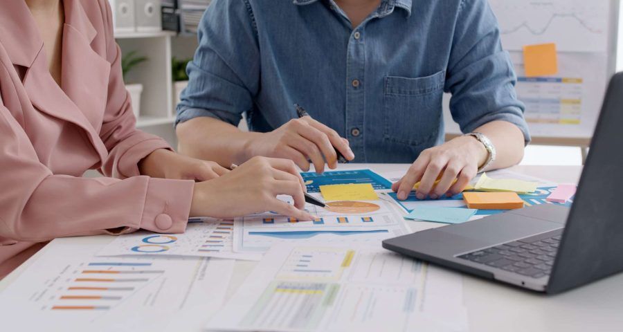 business owner learning more about seo reporting